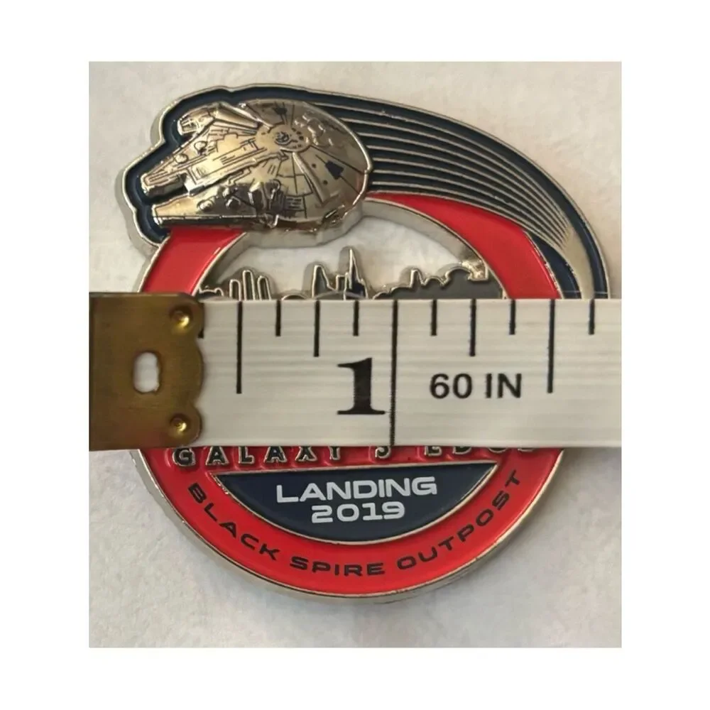 Disney Star Wars Galaxy's Edge Red, Black & Silver Landing 2019 Pin